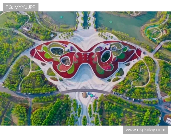 微扑克官方网站最新版本全面上线,尽享畅快娱乐体验 微扑克官方网站最新版本全面上线,尽享畅快娱乐体验