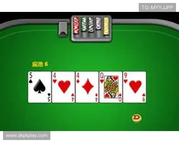 掌握德州扑克电游游戏中的心理战术与技巧，玩转线上对战无压力